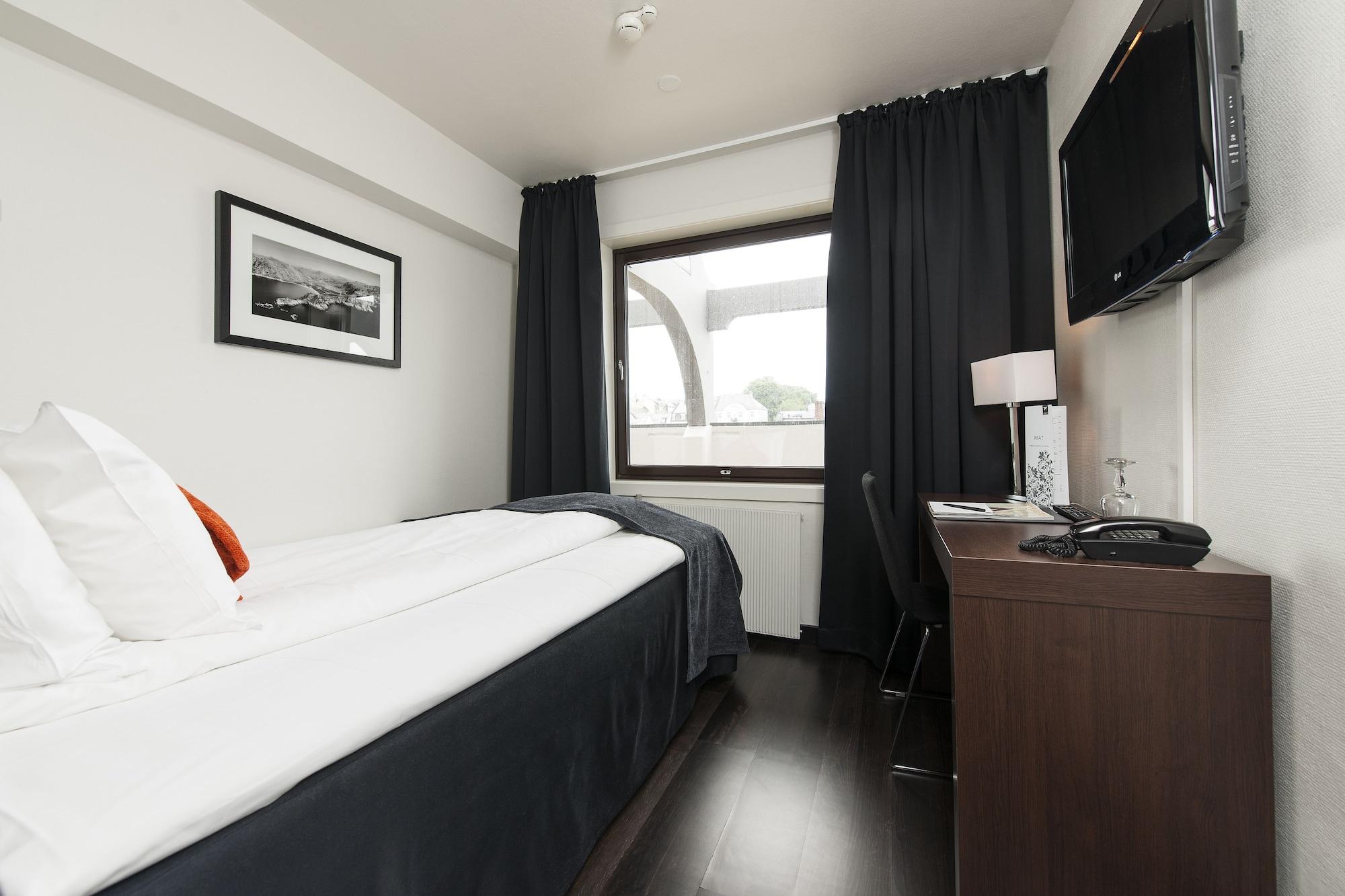 Four Monkeys Hotel Ålesund Eksteriør billede